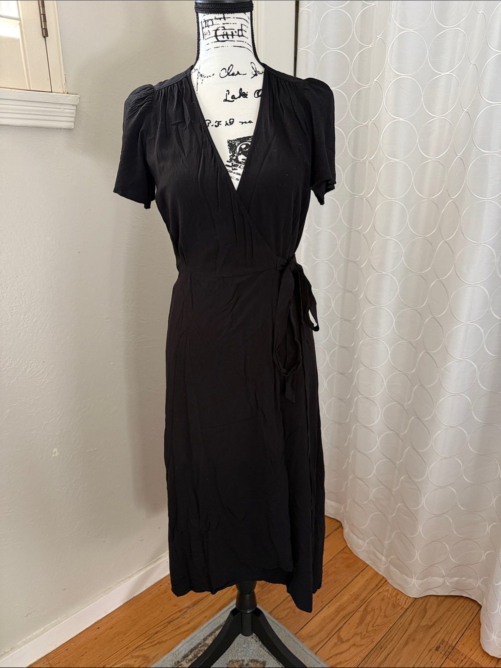 GAP Black Wrap Midi Dress